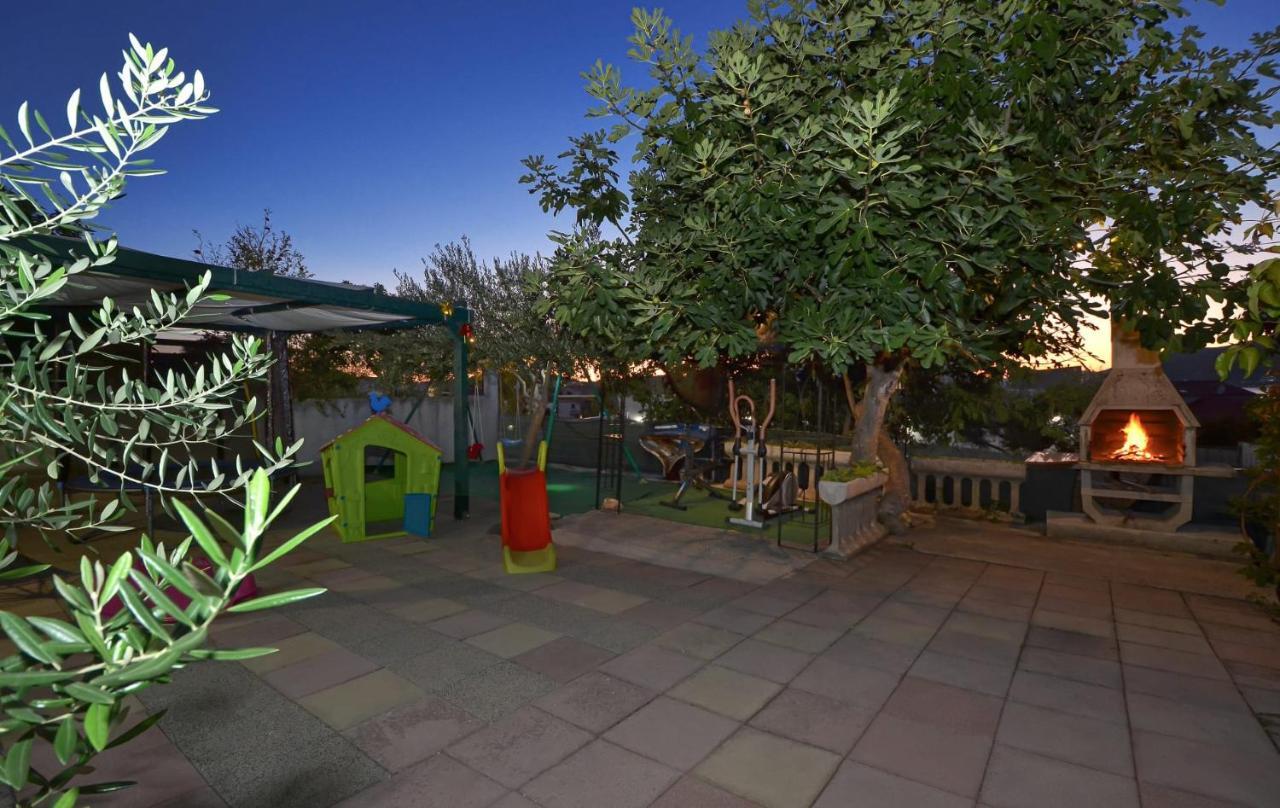 Apartments Santo Trogir - Okrug Gornji Eksteriør bilde
