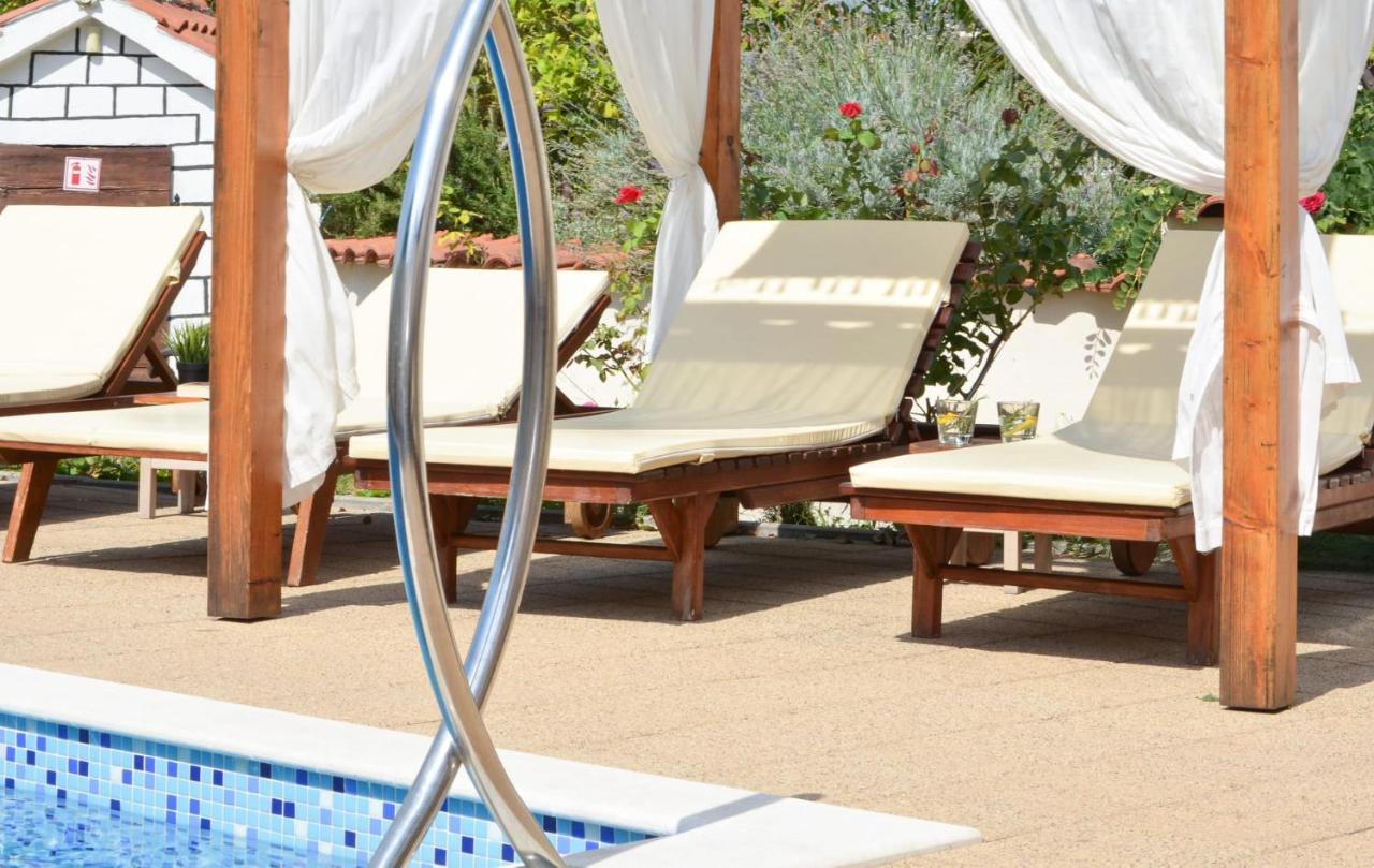 Apartments Santo Trogir - Okrug Gornji Eksteriør bilde