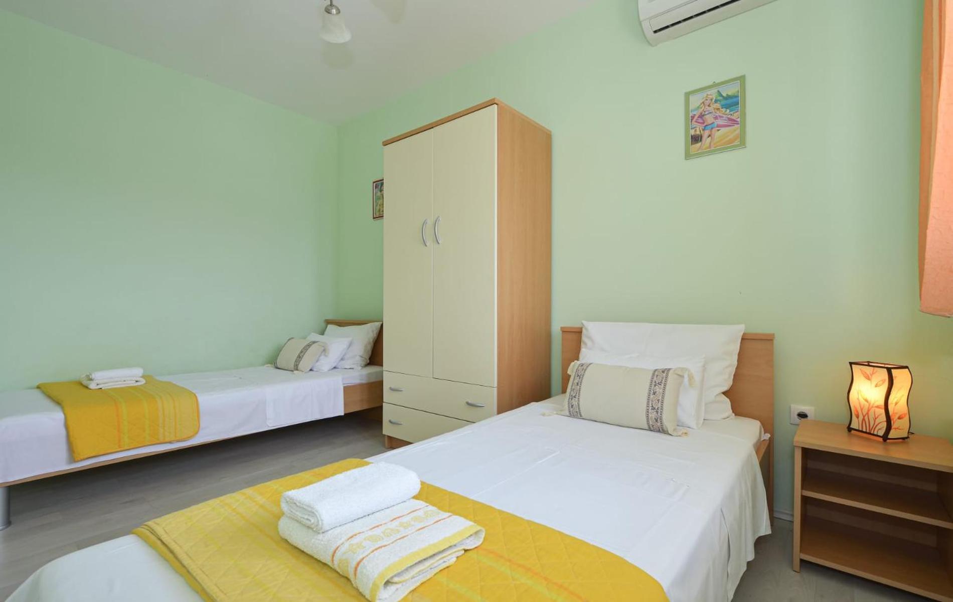 Apartments Santo Trogir - Okrug Gornji Eksteriør bilde