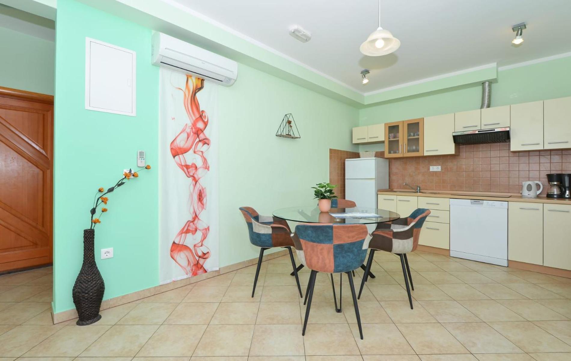 Apartments Santo Trogir - Okrug Gornji Eksteriør bilde