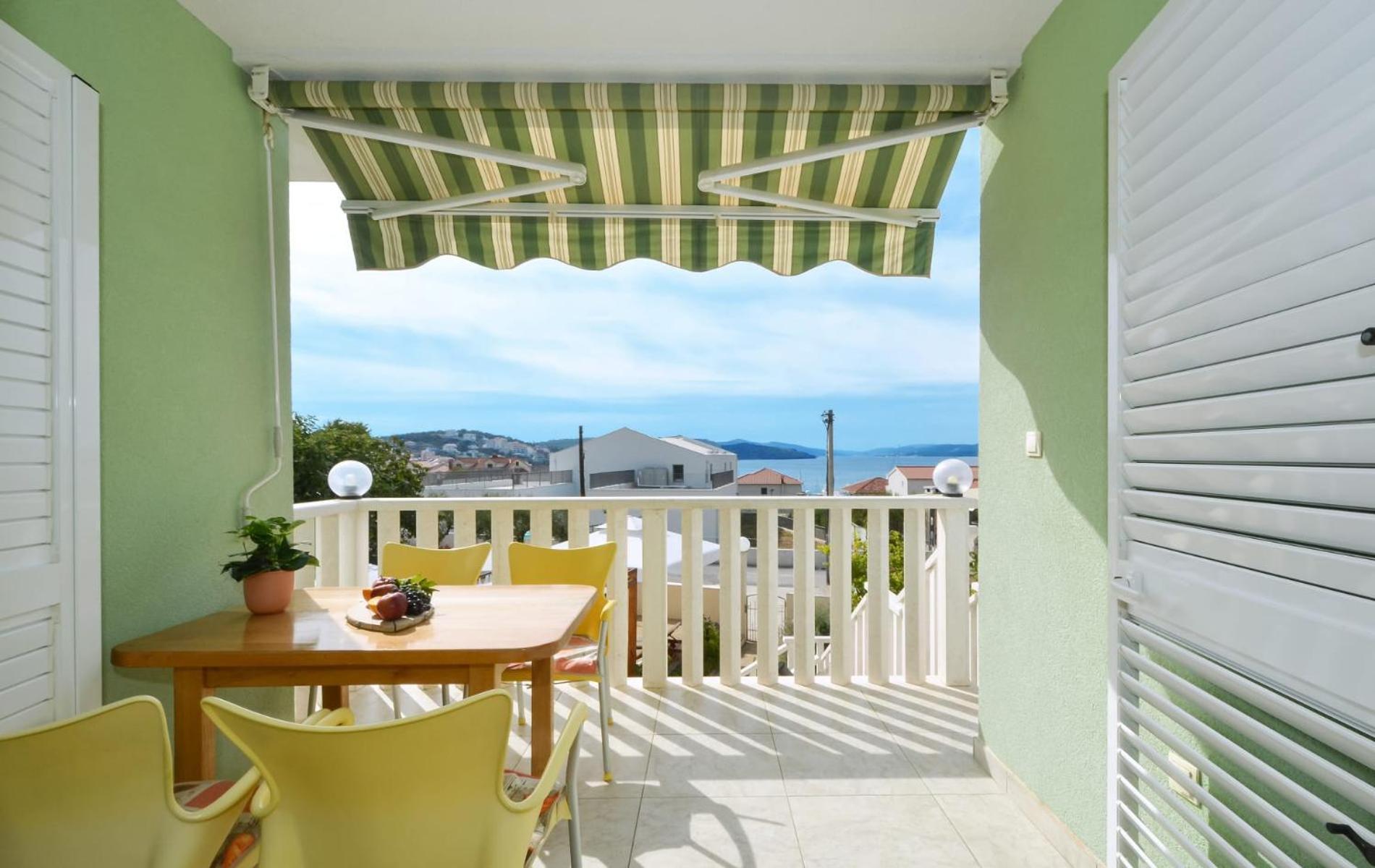 Apartments Santo Trogir - Okrug Gornji Eksteriør bilde